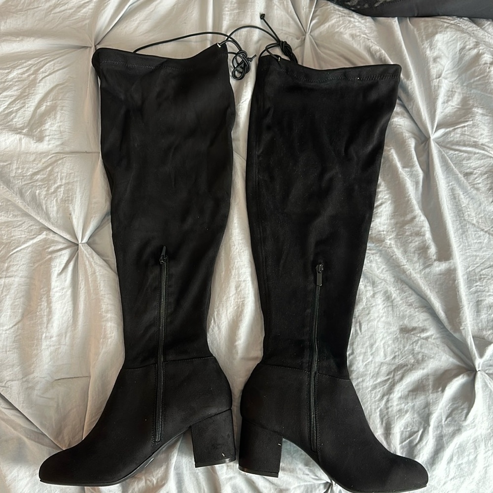 Black Torrid Stretch Heel Boots